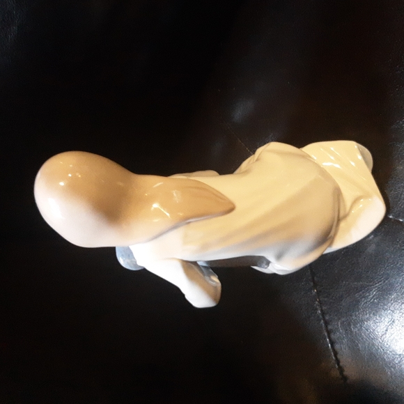 Nao Lladro Girl with Teddy Bear #0145 Porcelain Figurine Retired Spain 7" Tall - Picture 4 of 6